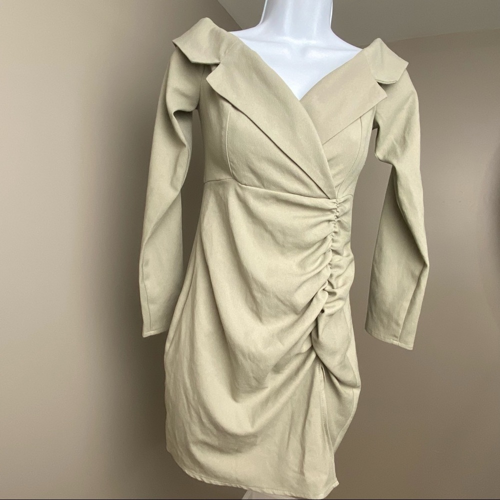 NEW PRETTYLITTLETHING Sage Khaki Bardot Ruched Detail Blazer Dress. Size 0 - Picture 5 of 10